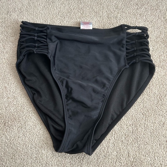 Xhilaration High-Waist Black Size Medium Bikini Bottom - Picture 4 of 4